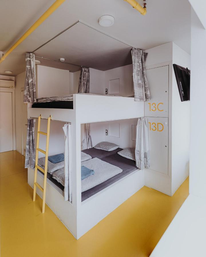 Private Rooms At Hostel63 Zagreb Eksteriør bilde